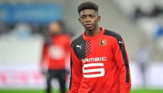 مسؤول سابق بنادي رين يحذر برشلونة من ديمبلي