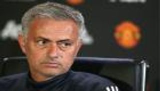 مورينيو يؤكد إغلاق موسم انتقالات يونايتد