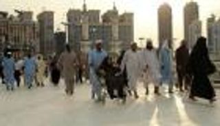 5 نصائح لحلق وتقصير الشعر تحميك من العدوى في الحج