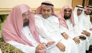 السديس يدشن شاشة خدمة الزوار اللاسلكية