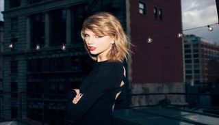 تيلور سويفت-أرشيفية