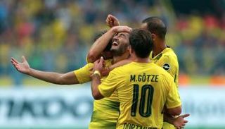 دورتموند يواصل مقارعة البايرن ويفوز على برلين