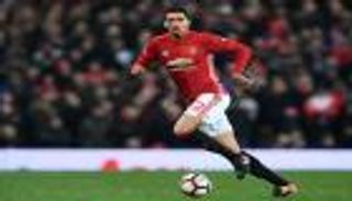 ليستر يضع عينه على سمولينج 