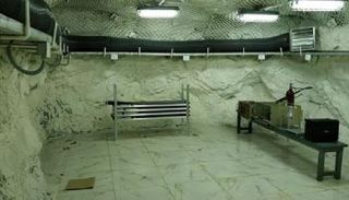 مقر معهد جادوجودا للتجارب الفيزيائية تحت الأرض في الهند 