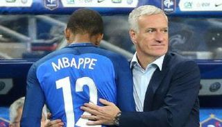 ديشامب: المستقبل سيحكم على انتقال مبابي لسان جيرمان