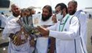 "البريد السعودي" توزع 300 ألف خريطة للمشاعر المقدسة على الحجاج