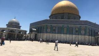 مسجد قبة الصخرة بالحرم القدسي