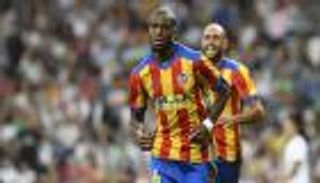 فالنسيا ينفي سخرية لاعبه من رونالدو