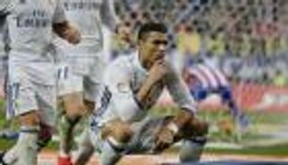 العابد يحتفل بهدفه في الأبيض على طريقة رونالدو