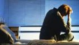 دراسة: التقلب بالفراش يضاعف خطر الإصابة بأمراض القلب