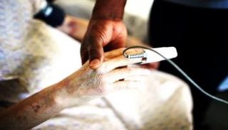 مريض غيبوبة-أرشيفية