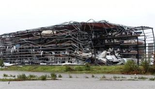 الإعصار هارفي يتسبب في دمار كبير في تكساس  