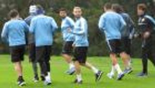 سواريز يثير الشكوك في مران أوروجواي