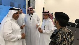 وزير النقل السعودي خلال الاطمئنان على نقل الحجاج