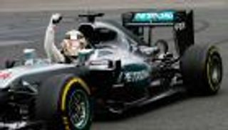 هاميلتون: سأمدد عقدي مع مرسيدس 