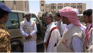 وفد الهلال الأحمر الإماراتي خلال الزيارة