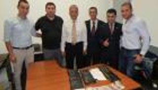 بالصور.. 2.5  كغ كوكايين بجيوب سحرية لبرازيلي في مطار القاهرة