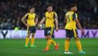 لاعب أرسنال: أفضل الخسارة برباعية عن الهزيمة 4 مباريات