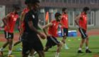 بعثة الأبيض تصل الأردن بدون عبد الباسط