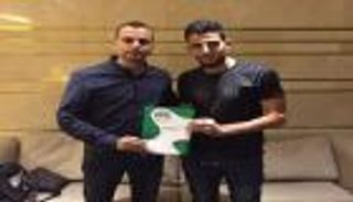 الأهلي المصري يضم مدافعا سوريا