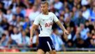 مانشستر سيتي يراقب مدافع توتنهام "الغاضب"