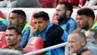 أرسنال يخطط لتفادي أخطاء عقدي تشامبرلين وسانشيز