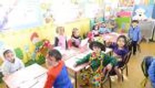 بالصور.. العام الدراسي ينطلق بـ9 ملايين تلميذ في الجزائر