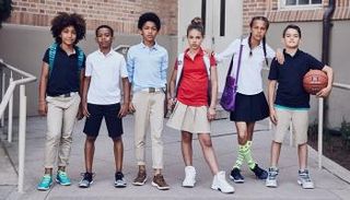 أزياء مدرسية للأطفال