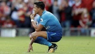 سانشيز: سئمت من كثرة الهزائم والانتقادات