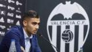 بيريرا لا يستبعد الاستمرار مع فالنسيا