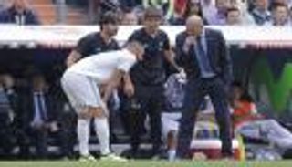 إصابة بنزيمة تضع زيدان في ورطة