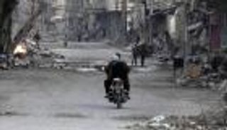 مطار دير الزور.. رحلة النهاية لداعش في سوريا