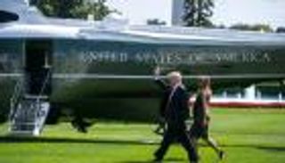 ترامب يراقب إرما بكامب ديفيد على رأس اجتماع لكامل حكومته