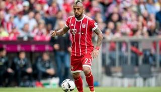 بايرن يقدم عقدا جديدا لفيدال خوفا من رحيله