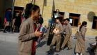 مصروفات المدارس بمصر.. الأسر تكتوي بنار الزيادة 