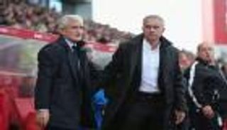 مورينيو يفشل في حل عقدة هيوز