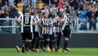 يوفنتوس يواصل انتصاراته بثلاثية في فيرونا