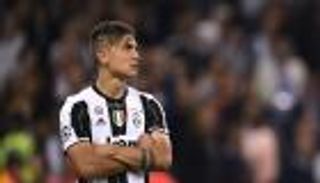 حارس كييفو يرشح ديبالا للكرة الذهبية