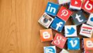 67 % من الأمريكيين يستقون الأخبار من مواقع التواصل