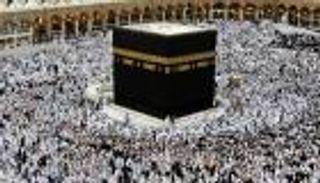 وفد حجاج "خيرية محمد بن راشد" يعود إلى البلاد