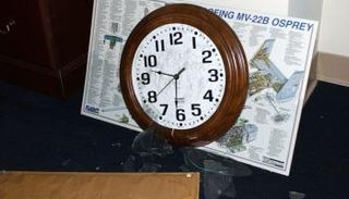 ساعة داخل البنتاجون