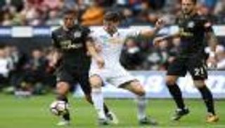 سوانزي يتلقى هزيمته الثانية على ملعبه في البريميير ليج