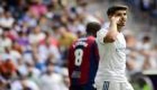 أسينسيو: زيدان شبهني بميسي.. وأرفض سيناريو نيمار