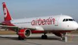 مرض جماعي لطيارين في شركة "إير برلين" يلغي نحو 70 رحلة