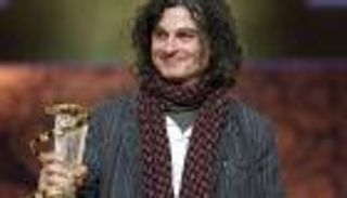 "الخيانة" تلاحق مخرجا لبنانيا صور فيلما في تل أبيب