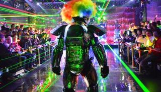 لقطة من عروض الروبوت في المطعم الياباني