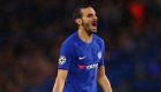 حارس تشيلسي يصنع هدفاً لوافد "البلوز" الجديد