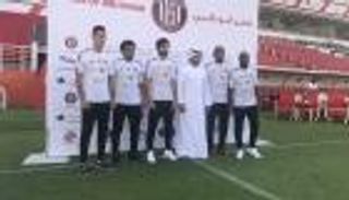 الجزيرة يقدم لاعبيه الجدد في ملعب محمد بن زايد