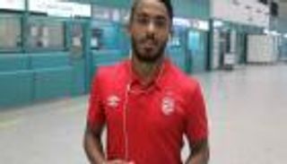 الإفريقي يخلص نجمه من قبضة الشرطة التونسية 