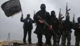 نجل بن لادن يستغل هزائم داعش ويدعو القاعدة للحرب بسوريا